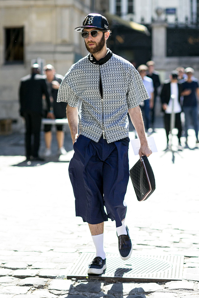 Неделя мужской моды в Париже, весна-лето 2016: street style. Часть 2 (фото 20)