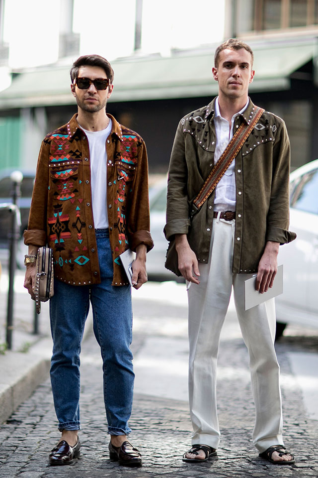 Неделя моды в Париже, весна-лето 2017: street style. Часть 1 (фото 23)