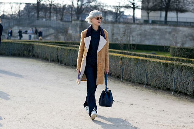 Неделя моды в Париже F/W 2015: street style. Часть 2 (фото 12)