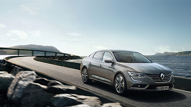 Кто на свете всех милее? Renault Talisman взял главную награду на FAI (фото 1)