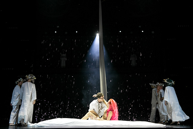 Русский Бродвей: шоу Illusio в "Ленинград Центре" (фото 6)