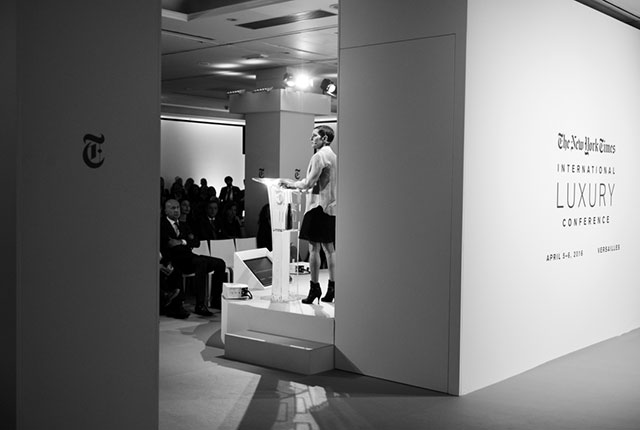 Дарья Жукова и другие участники конференции International Luxury Conference (фото 1)