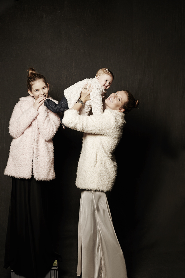 Кира Штраних и ее дочери Саша и Ника