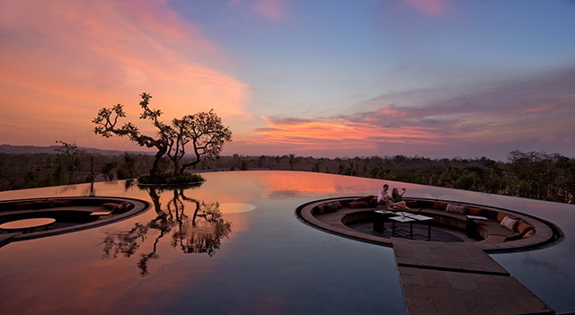 Кругом вода: концептуальный отель Rimba на Бали (фото 1)