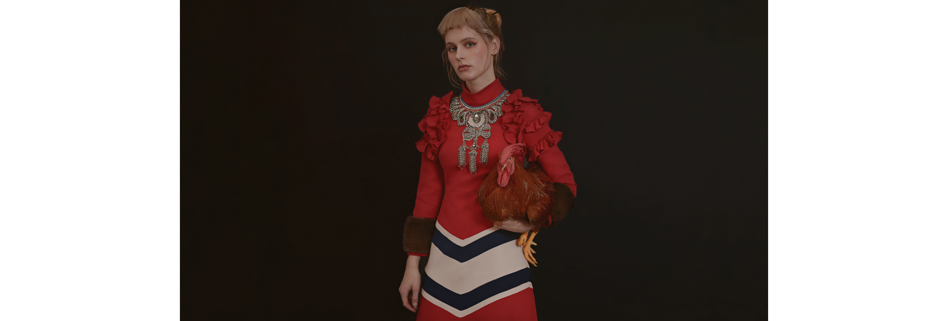 В чем встречать Новый 2017 год: бархат, парча и кристаллы (фото 6)