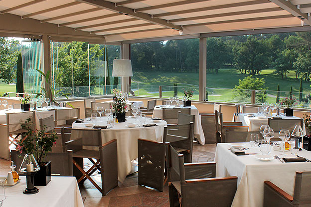 Ресторан Caroubiers Чем заняться на Рождество в Провансе (фото 8)