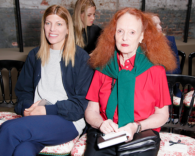 Вирджиния Смит и Грейс Коддингтон Гости показа Gucci, resort 2016 (фото 12)