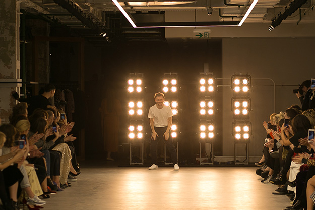 Обзор Buro24/7: Walk of Shame, весна-лето 2017 (фото 1)