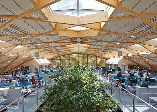 Hopkins Architects Архитектура с человеческим лицом: лучшие проекты 2015 года по версии RIBA (фото 1)