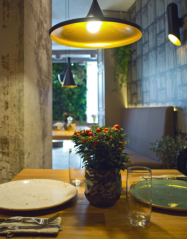 Кафе Extra Virgin на углу Покровки и Чистопрудного бульвара: за и против (фото 7)