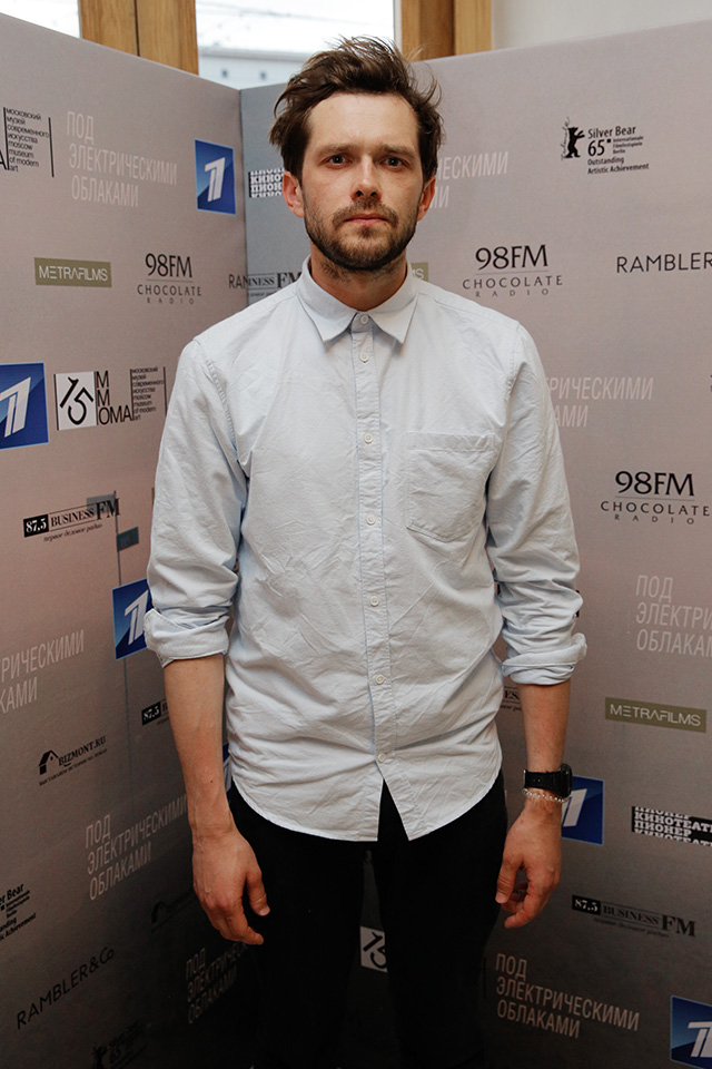 Григорий Добрыгин Премьера фильма "Под электрическими облаками" (фото 10)