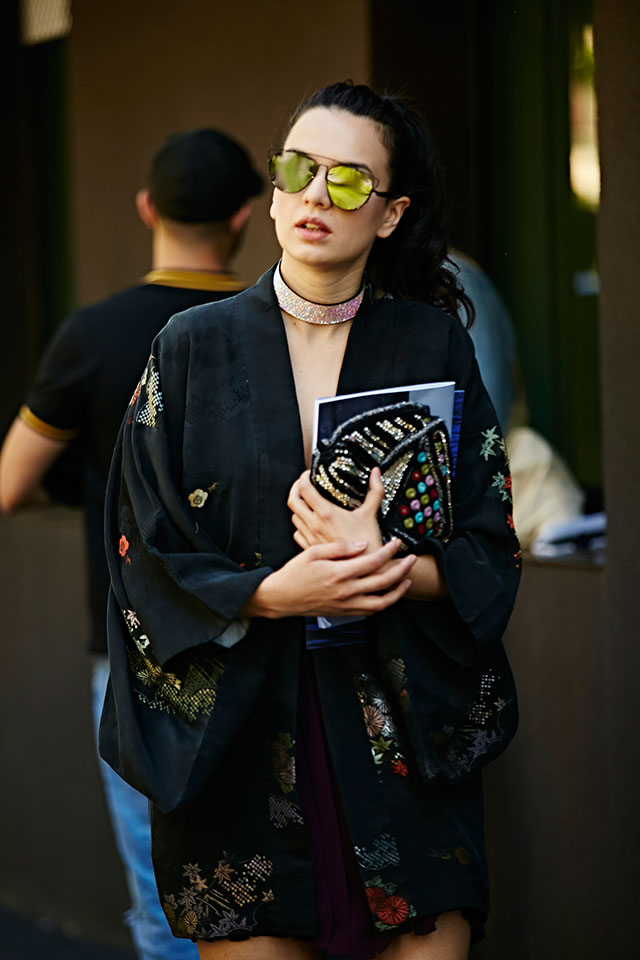 Неделя моды в Милане, весна-лето 2017: street style. Часть 2 (фото 22)
