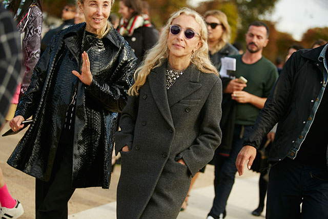 Неделя моды в Париже, весна-лето 2016: street style. Часть 4 (фото 30)