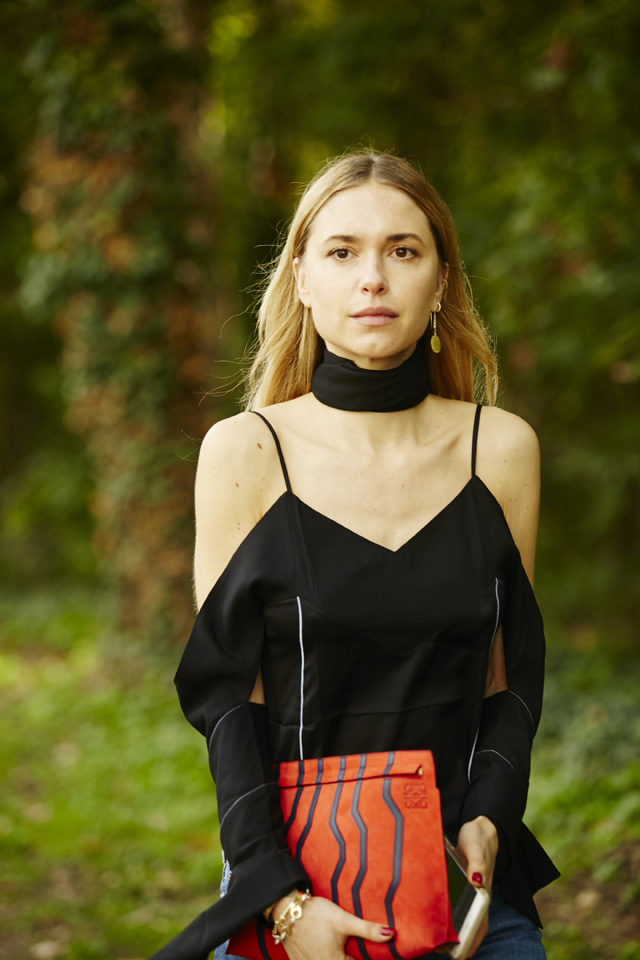 Неделя моды в Париже, весна-лето 2016: street style. Часть 5 (фото 21)