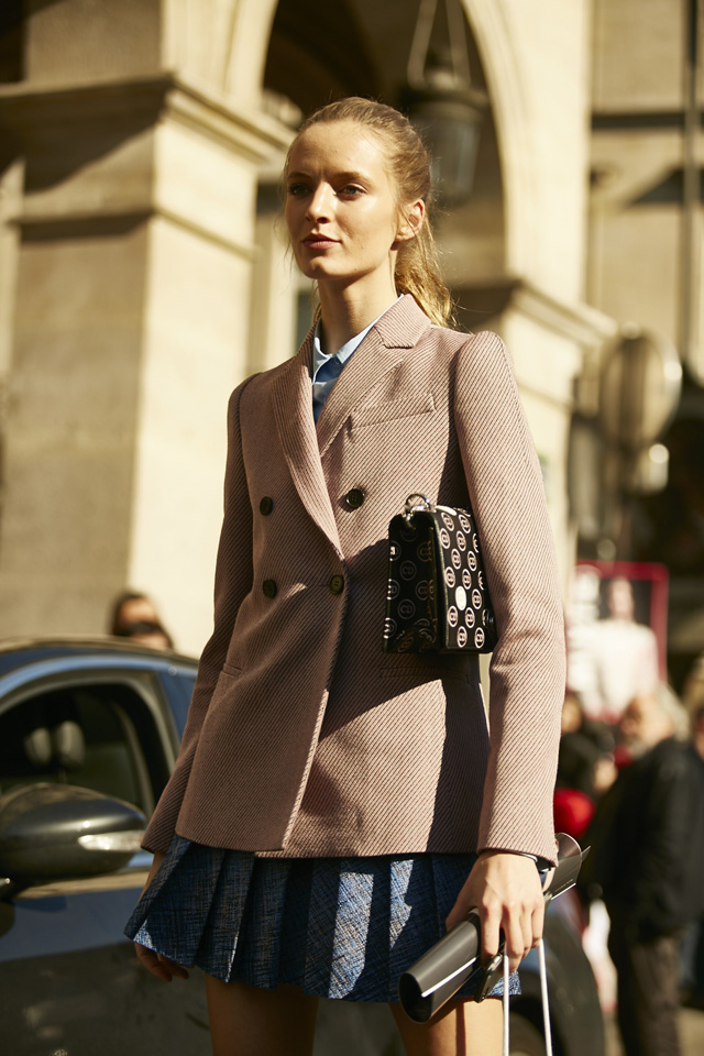 Неделя моды в Париже, весна-лето 2016: street style. Часть 2 (фото 5)