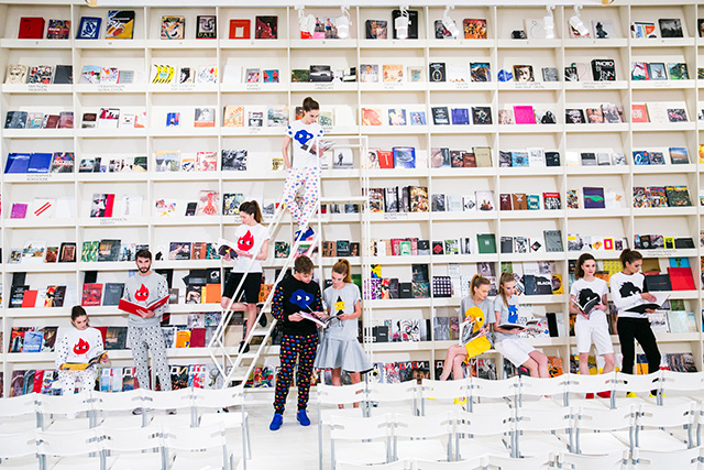 Презентация капсульной коллекции в Московском музее современного искусства (фото 1)