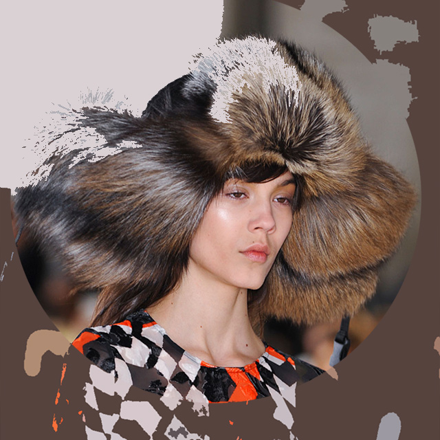 10 главных аксессуаров недели моды в Лондоне (фото 8)