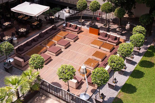 Bvlgari Hotel организует для гостей визиты в мастерские художников (фото 1)