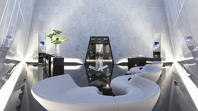 Заха Хадид представила проект интерьеров Opus Office Tower (фото 1)