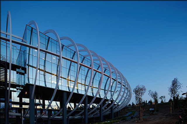 Офис компании Tema с эллиптическим каркасом в Стамбуле (фото 2)