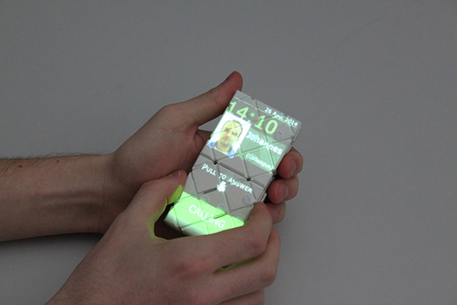 Новый смартфон-конструктор Paddle (фото 1)