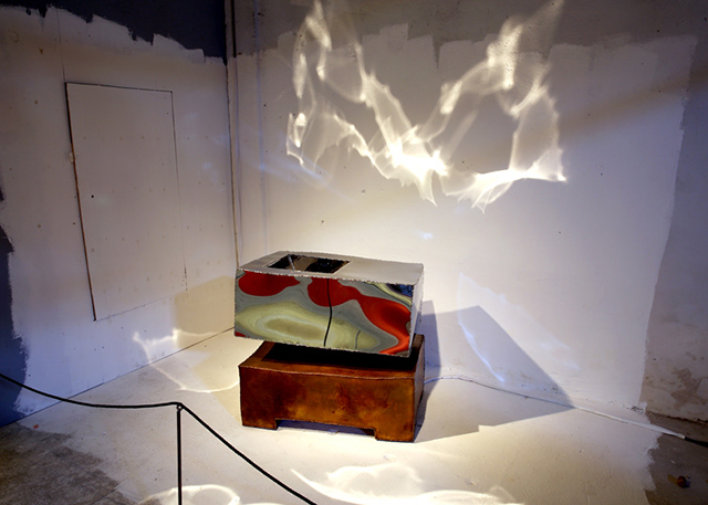 "Цирк-шапито" Маартена Бааса на Salone Internazionale del Mobile (фото 4)