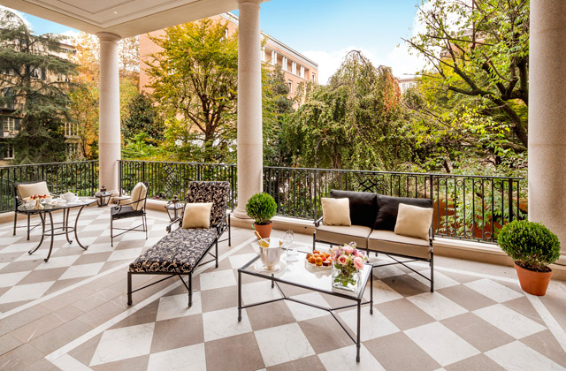 Новый отель в Милане Palazzo Parigi Hotel & Grand Spa (фото 1)