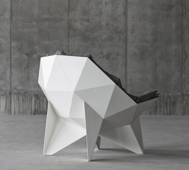 Футуристическое кресло Q1 от украинской дизайн-студии (фото 2)