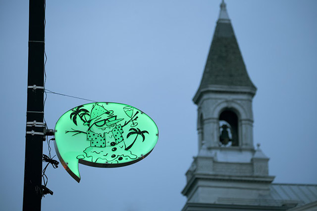 Одна из улиц Монреаля на зиму превратилась в комикс (фото 5)