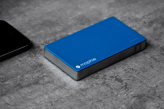 Новая коллекция разноцветных зарядных устройств от Morphie (фото 3)