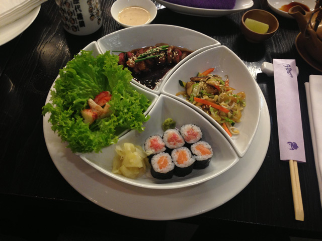 Ланч Buro 24/7 в японском ресторане Sumosan (фото 1)