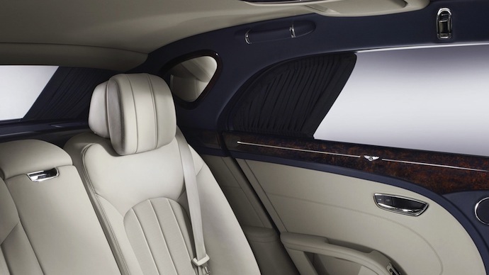 В Женеве покажут новый Bentley Mulsanne (фото 9)