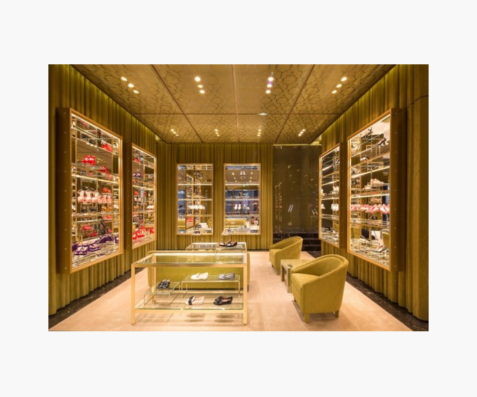 Первый флагманский бутик Miu Miu в Австрии (фото 1)