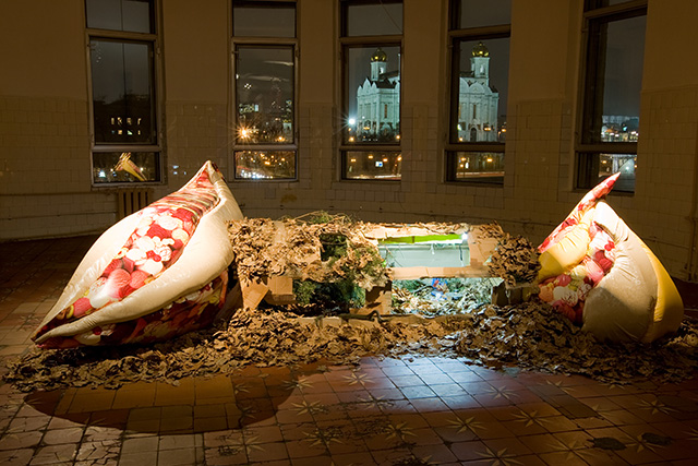 Ирина Корина, Без названия, 2008. Выставка "invasion : evasion". Baibakov Art Projects, Москва, 2008