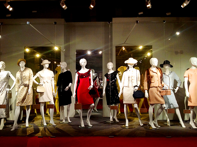 Истории из гардеробной: "неизвестная" выставка в Москве (фото 11)