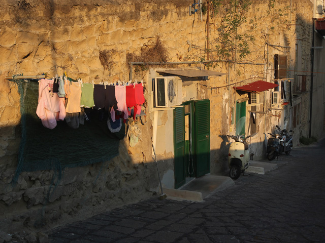 Неаполь как он есть: почему надо обязательно побывать в этом городе (фото 9)