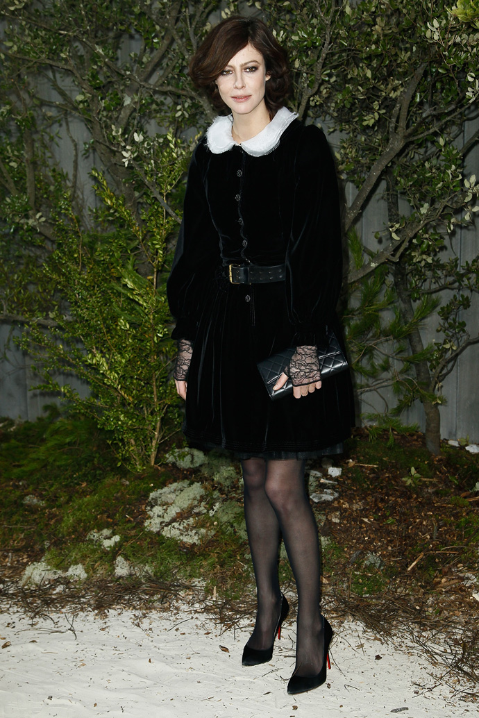 Гости показа Chanel Haute Couture в Париже (фото 3)