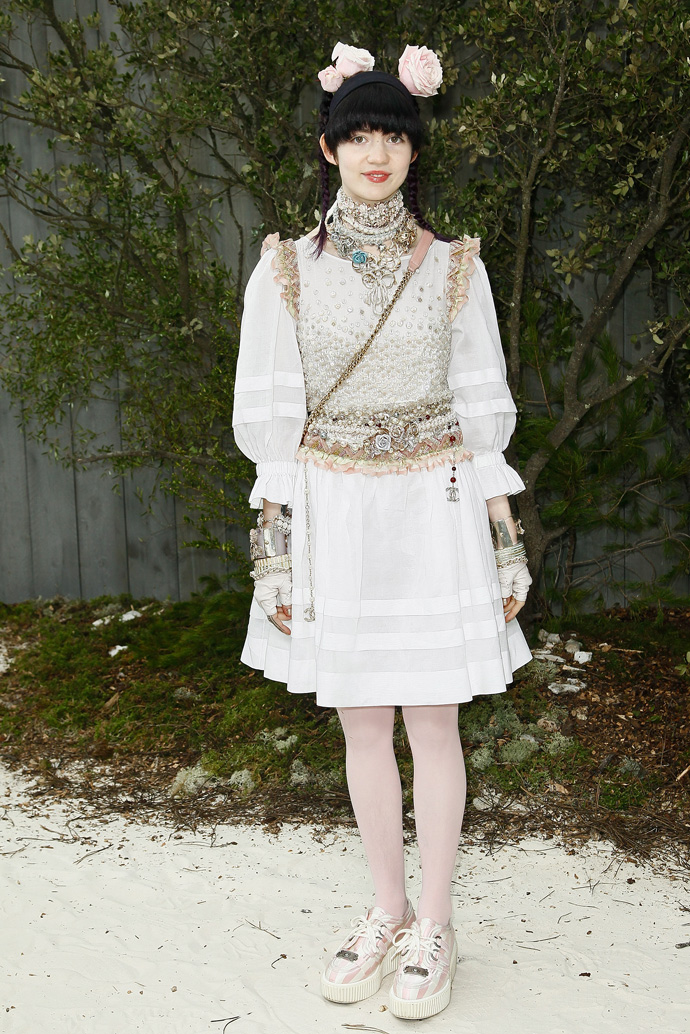 Гости показа Chanel Haute Couture в Париже (фото 6)