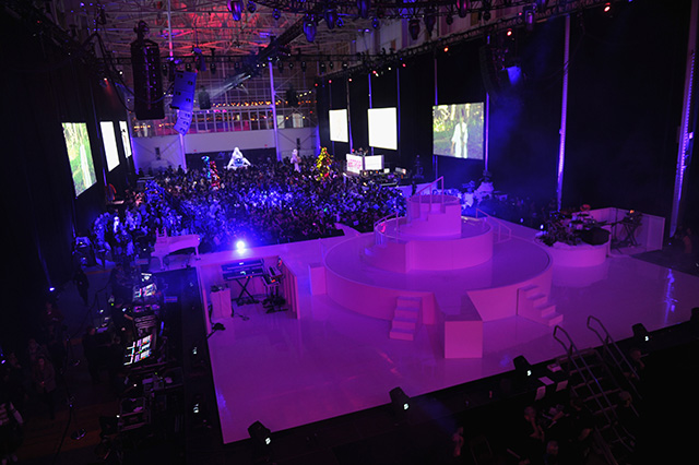 Леди Гага организовала выставку в Нью-Йорке (фото 13)