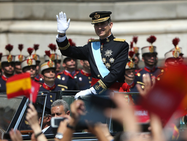Фелипе VI официально стал королем Испании (фото 1)