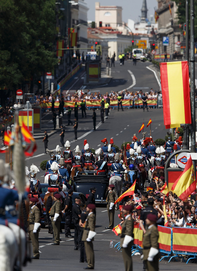 Фелипе VI официально стал королем Испании (фото 2)