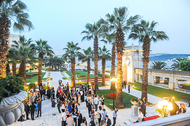 Стефано Тонки, JR и Тим Уолкер на фестивале искусств в Стамбуле (фото 5)