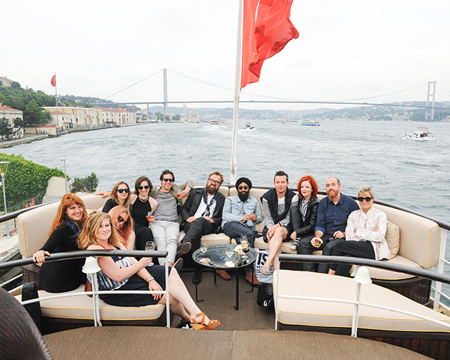Стефано Тонки, JR и Тим Уолкер на фестивале искусств в Стамбуле (фото 16)