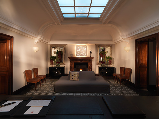 Почему вам нужно побывать в лондонском отеле Brown's? (фото 2)