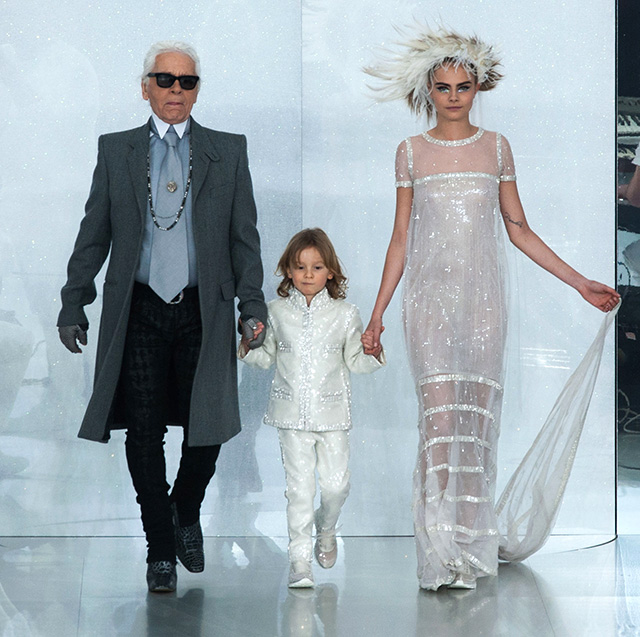 Неделя высокой моды в Париже: Chanel, весна 2014 (фото 1)