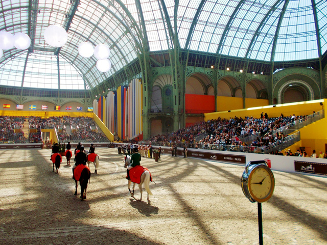 Le Saut Hermès: конный уик-энд в Париже (фото 1)