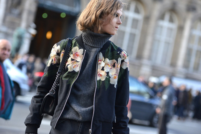 Неделя моды в Париже A/W 2014: street style. Часть I (фото 23)