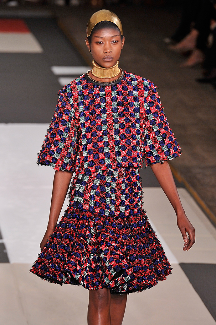 Обзор Buro 24/7: Alexander McQueen, весна-лето 2014 (фото 2)