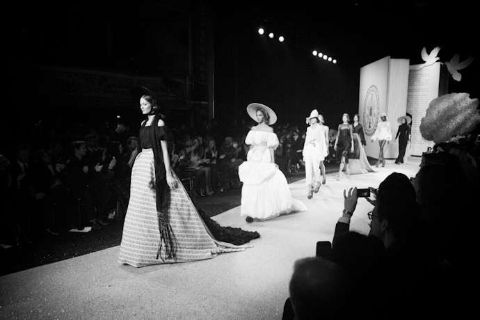 Гости показа Ulyana Sergeenko в Париже (фото 3)