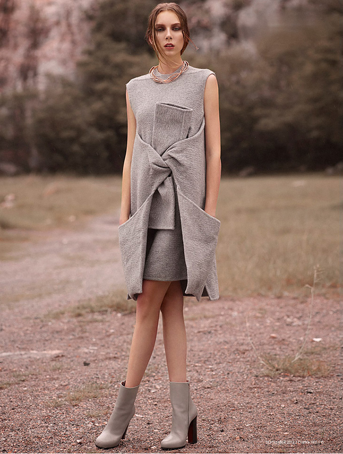 Знаковые вещи осени: платье и пальто Céline (фото 4)